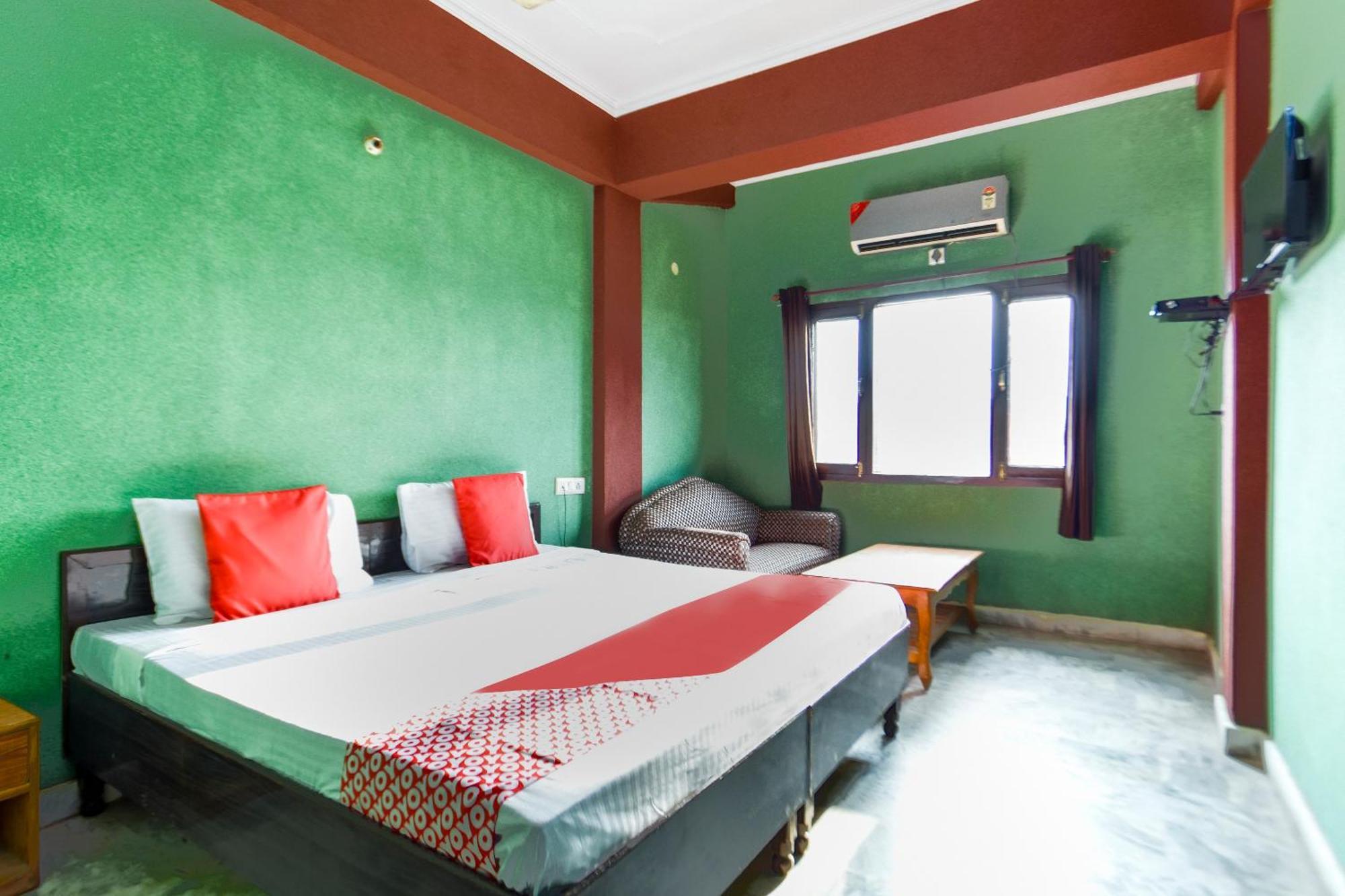 Oyo Flagship Vibes Hotel Nālāgarh Exteriör bild