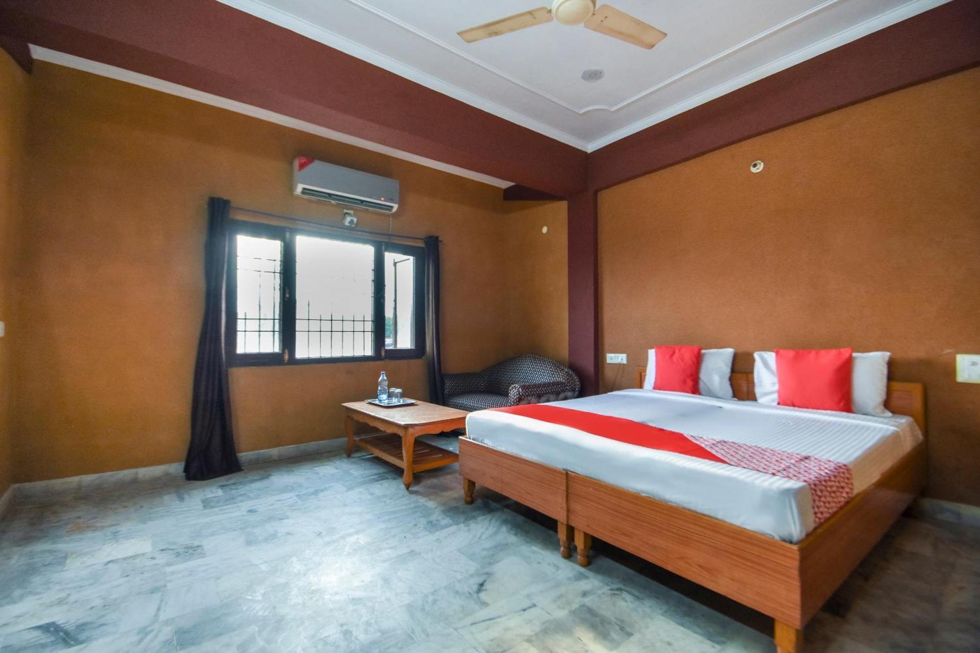 Oyo Flagship Vibes Hotel Nālāgarh Exteriör bild
