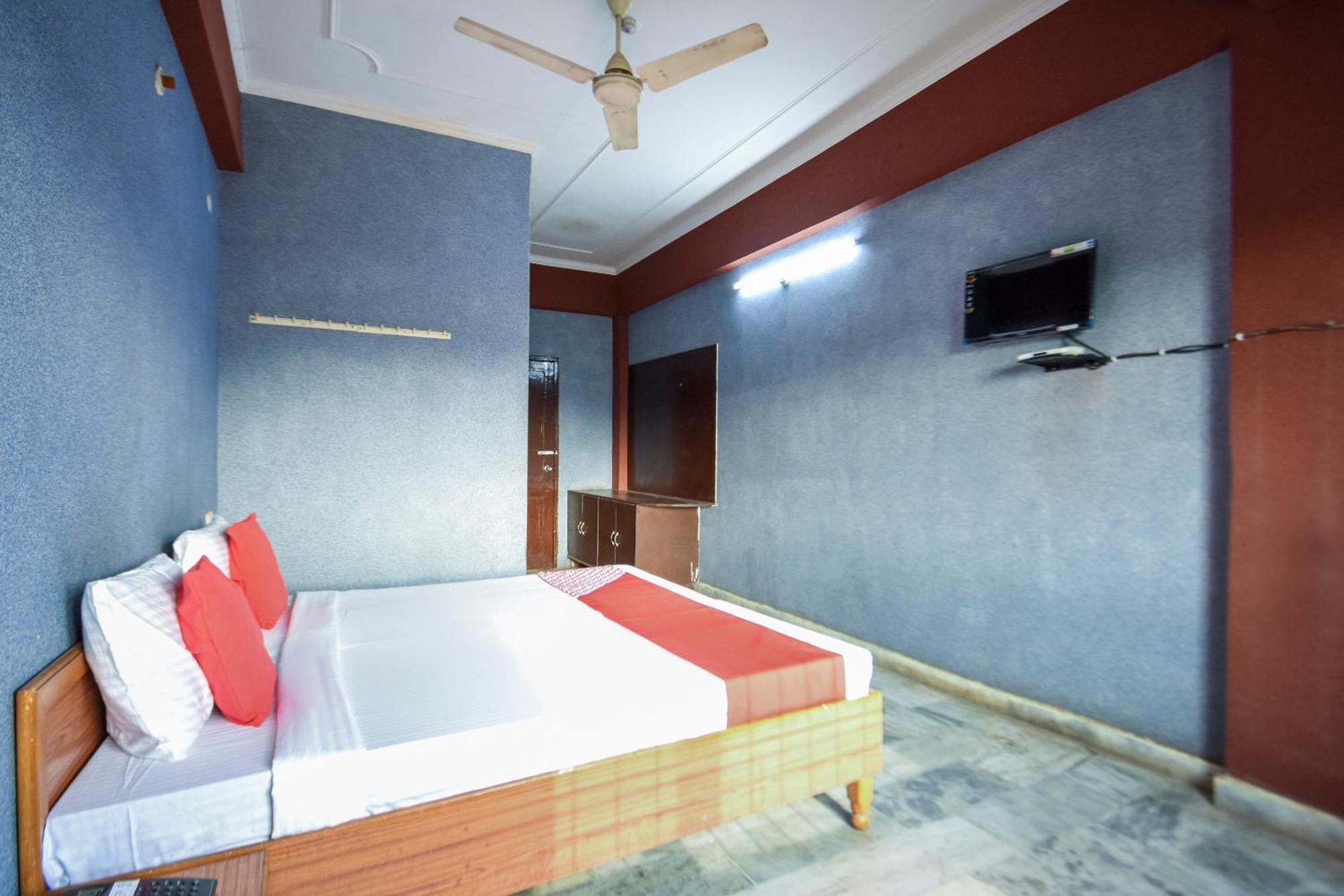 Oyo Flagship Vibes Hotel Nālāgarh Exteriör bild